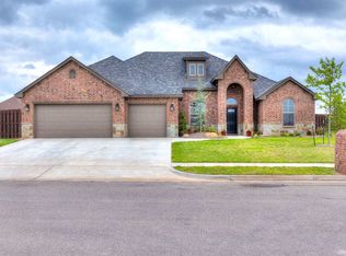 1411 NE 61st St, Lawton, OK 73507