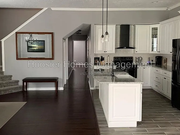 1301 Spann Ave — Photo 3