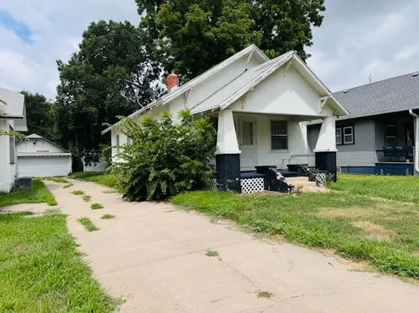 307 Pope Ave, Curtis, NE 69025