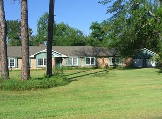 15902 Ash Rd, Alvin, TX 77511