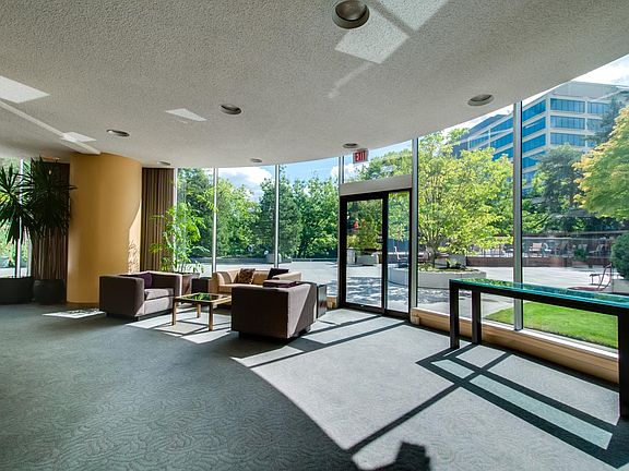 Meeting/Party Room