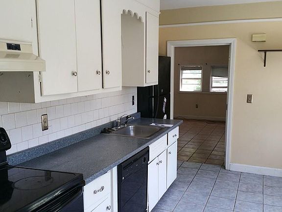 5th image of 1235 Central St