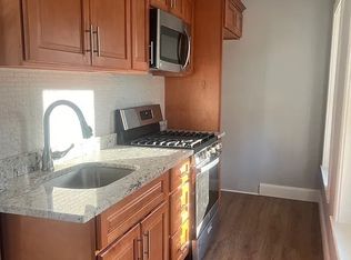 385 Cohannet St FLOOR 2, Taunton, MA 02780