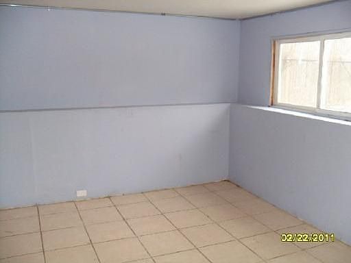4th image of 66 E Schubert Ave