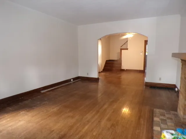 2924 Indianola Ave — Photo 4