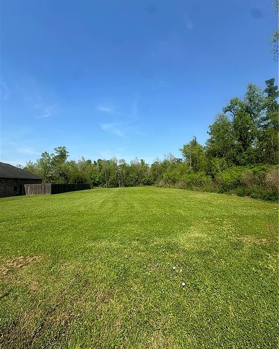 2nd image of 629 Desoto Dr