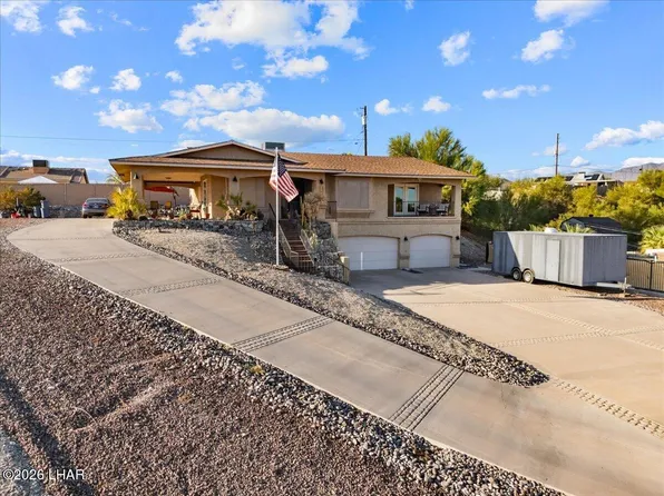 2063 Rainbow Ave N, Lake Havasu City, AZ 86403