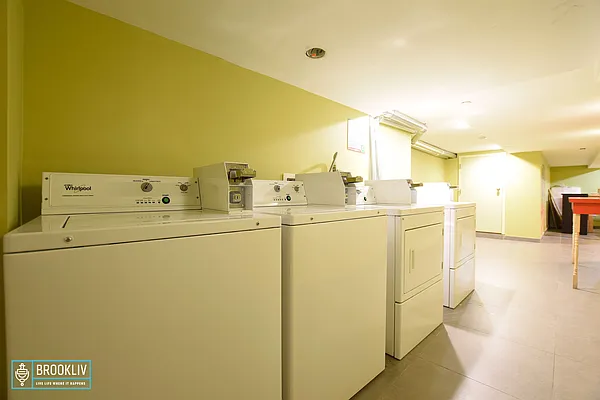 Rented by null | media 8