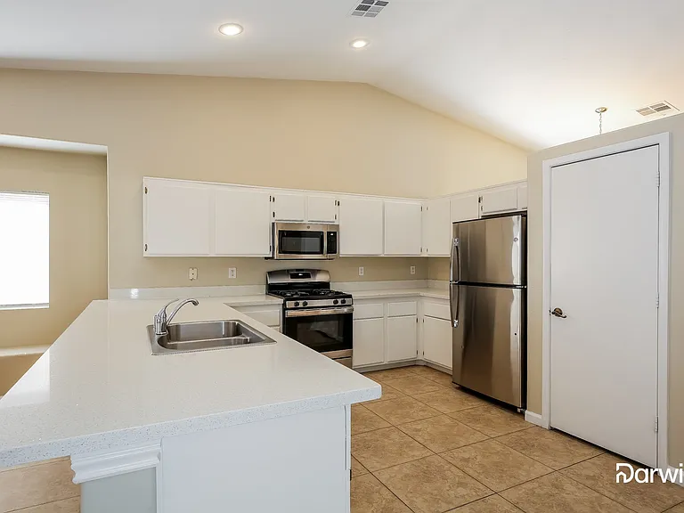615 Rancho Del Sol Way — Photo 3