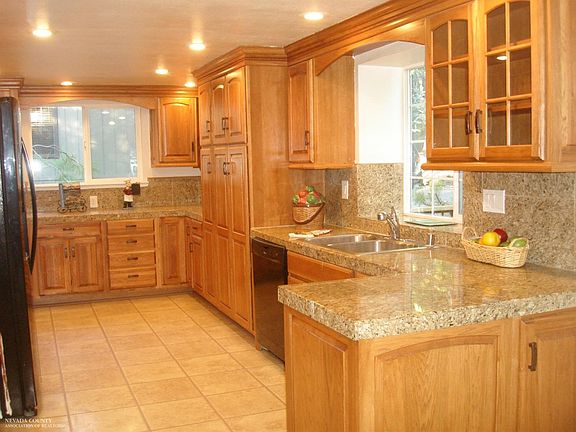 5th image of 23556 Singing Hills Ct