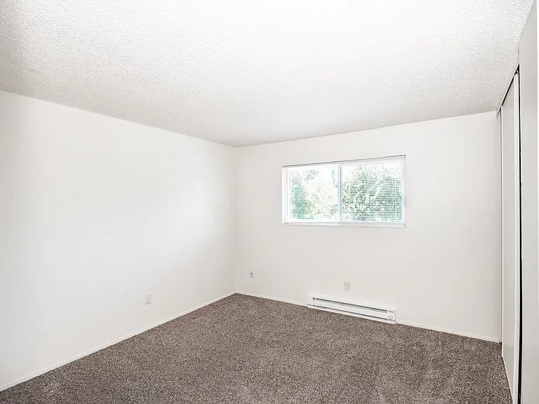 Clipper Ridge Apartments — Photo 15