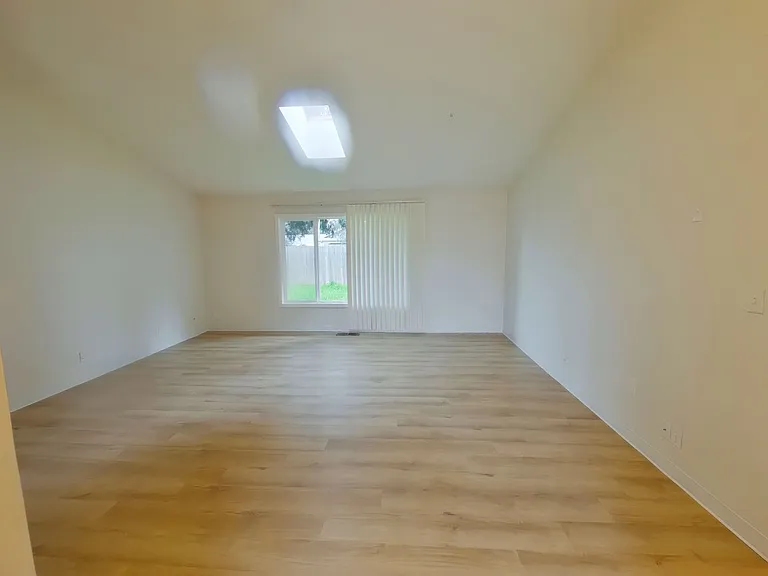 2310 Snelling Dr — Photo 5