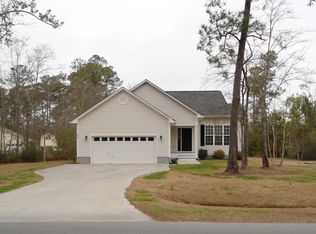 103 Longwood Dr, Stella, NC 28582