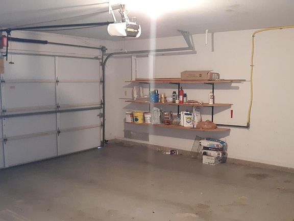 3rd image of 4661 Fairfax Dr NW