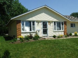 730 Union Ave, Romeoville, IL 60446