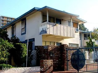 420 N Oakland Ave APT 18, Pasadena, CA 91101