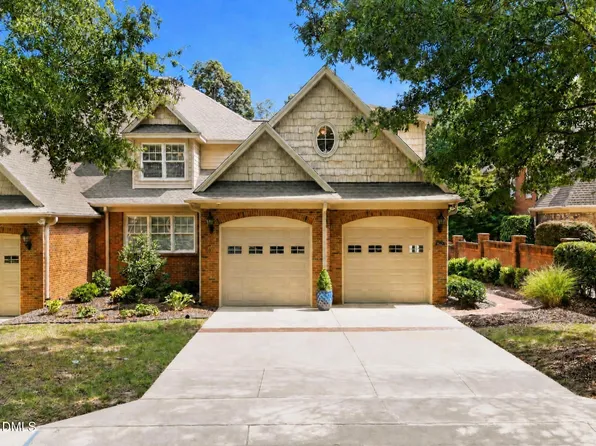 8820 Mariner Dr, Raleigh, NC 27615