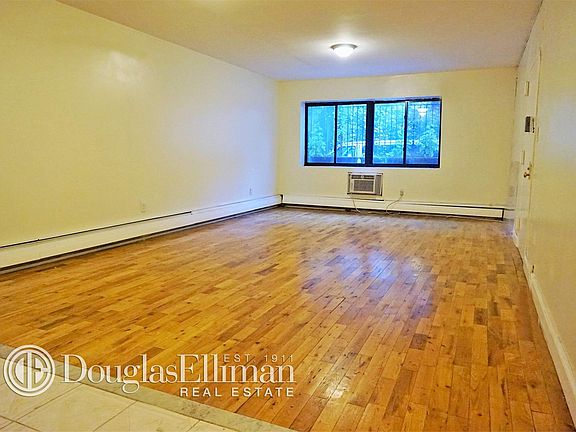 4th image of 30 E 129th St APT 1