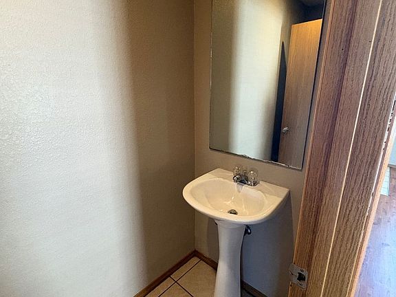 5th image of 5550-5596 N White St #5556