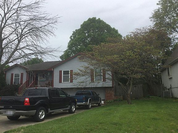 2nd image of 1108 SW Brook Ct