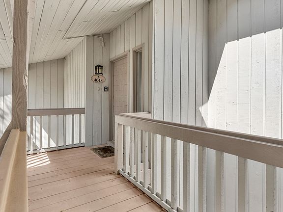 3rd image of 4048 Abbey Ct