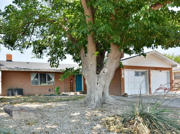 124 Kansas Dr, Portales, NM 88130