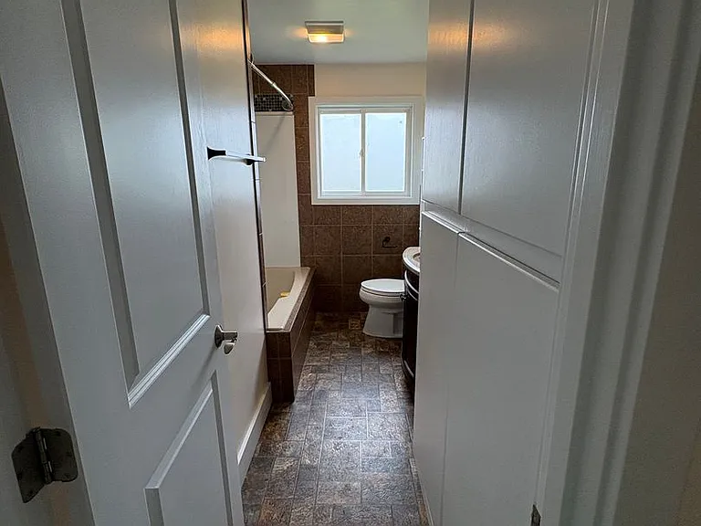 8538 Adams Rd N #3 — Photo 6