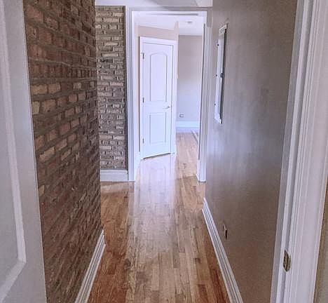 2nd image of 6610 S Kenwood Ave #18