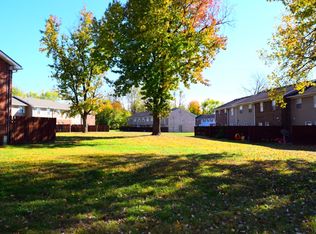 1205 Marlowe Dr, Clarksville, IN 47129