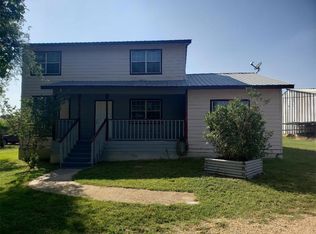 534 Fm 672, Dale, TX 78616