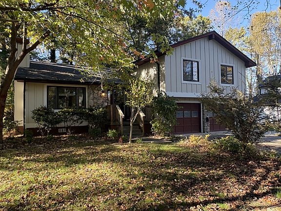 2nd image of 161 Scarlet Dr