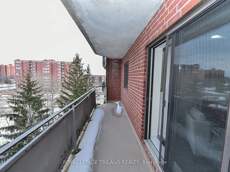 75 Huxley St #605 — Photo 13