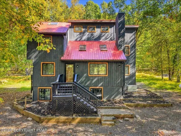 293 Canal Rd, East Stroudsburg, PA 18302