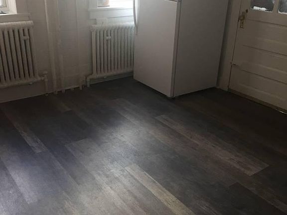 5th image of 156 Morton Ave