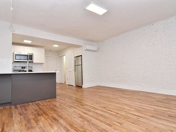 5th image of 383 Convent Ave #1