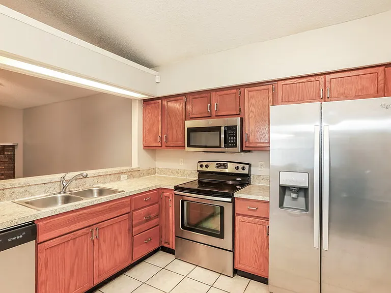 8327 Argyle Corners Ct — Photo 10