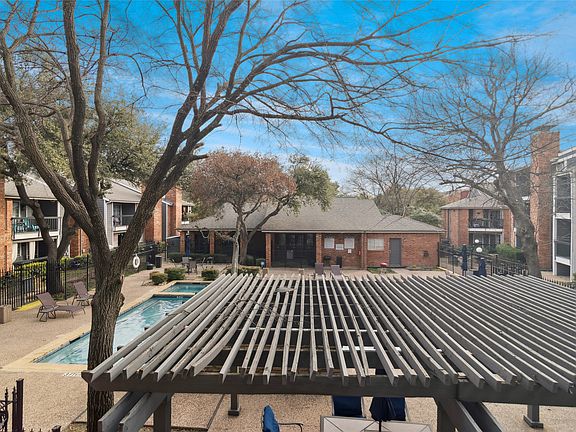 5th image of 18333 Roehampton Dr APT 224