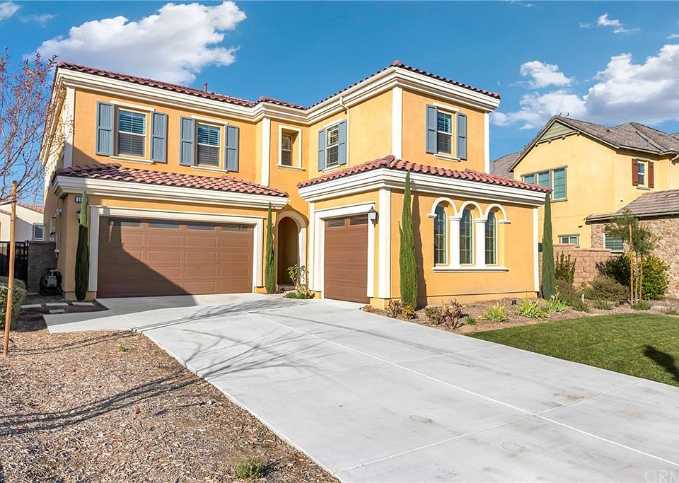 1st image of 5998 Amora Dr