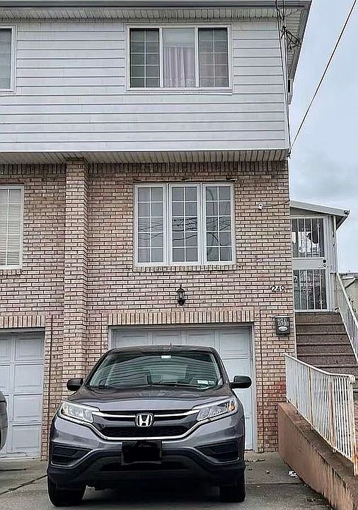 1st image of 249 Reid Ave