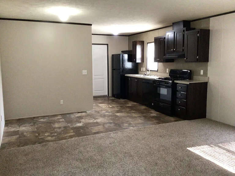 Brookside Manor — Photo 23