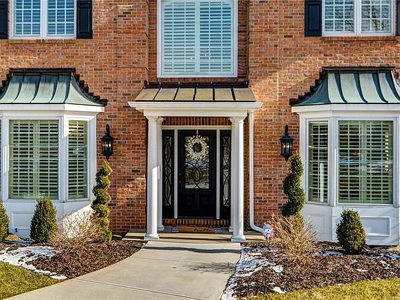 4th image of 435 Heights Dr