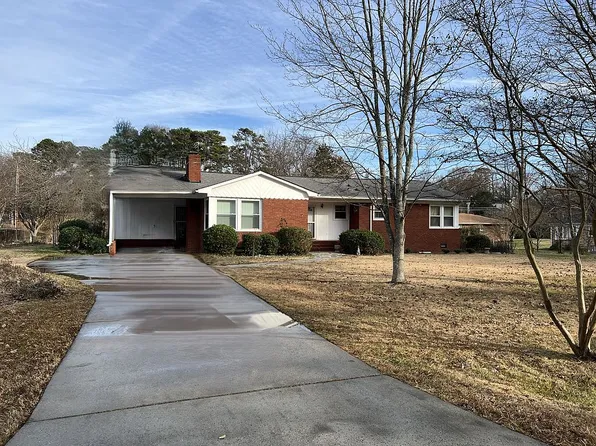 7209 Marley Cres, Charlotte, NC 28214