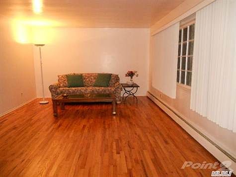 5th image of 8 Markwood Ln