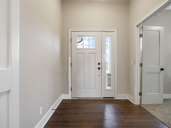 5th image of 4722 Dune Grass Ln #33