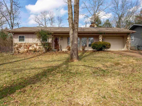 7 Winnebago Dr, Cherokee Village, AR 72529