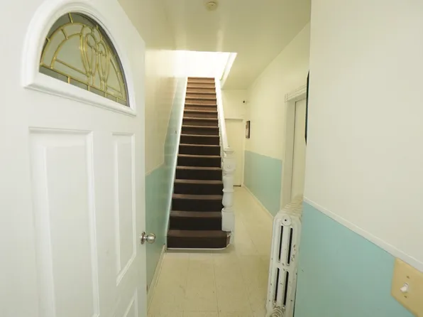 6910 Jackson Street image 4 of 34