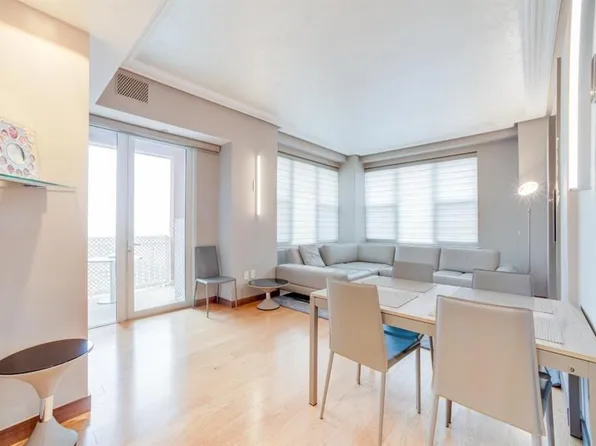 50 Oceana Dr W APT 8A, Brooklyn, NY 11235