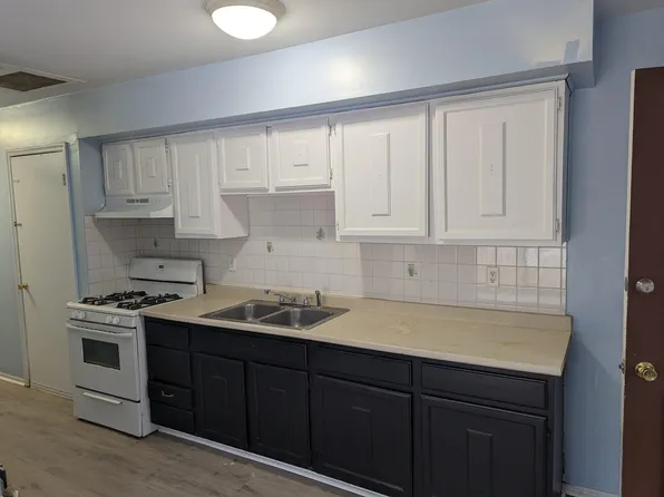 9 1st Ave #1, Highland Mills, NY 10930