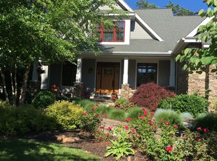 3393 Gaslight Ln, Saugatuck, MI 49453