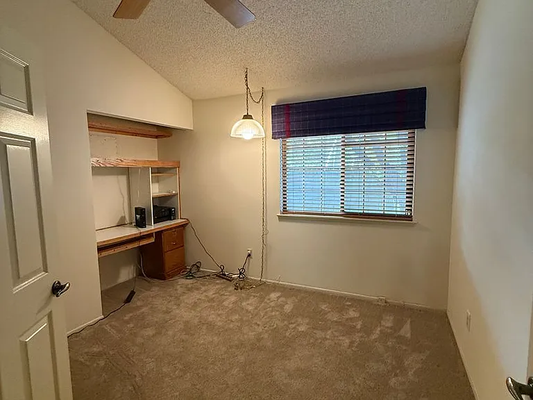 2966 Chippewa Ave — Photo 8